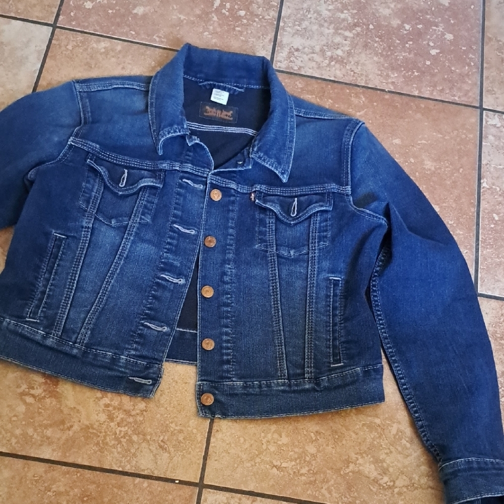 Levi's Blue Jean Jacket Cropped Denim Style